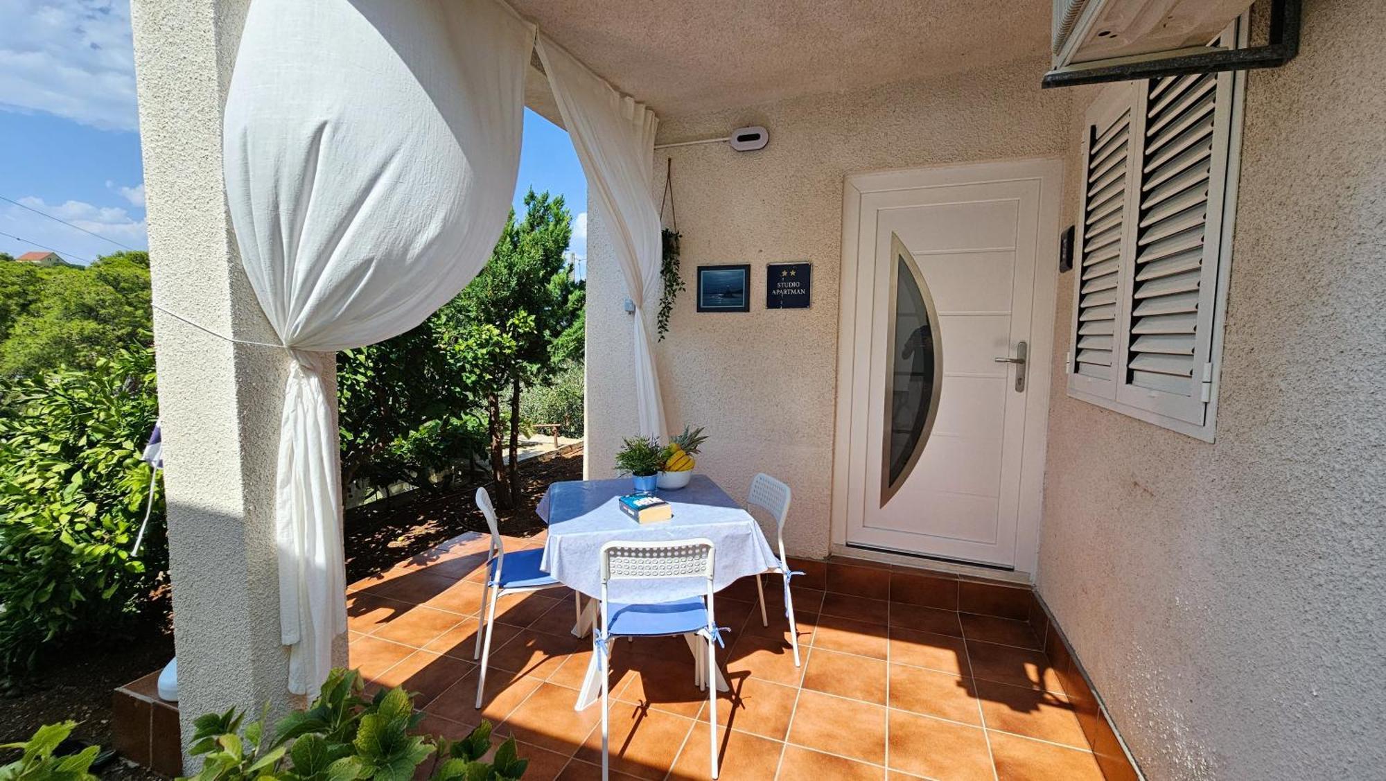 Apartments Solta Rogač Zewnętrze zdjęcie