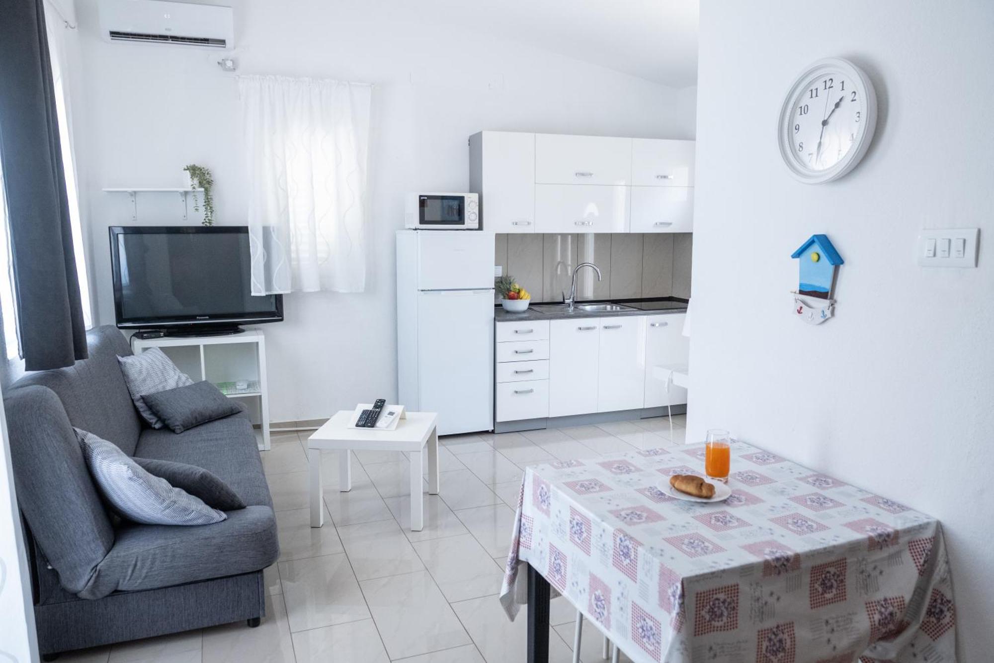 Apartments Solta Rogač Zewnętrze zdjęcie